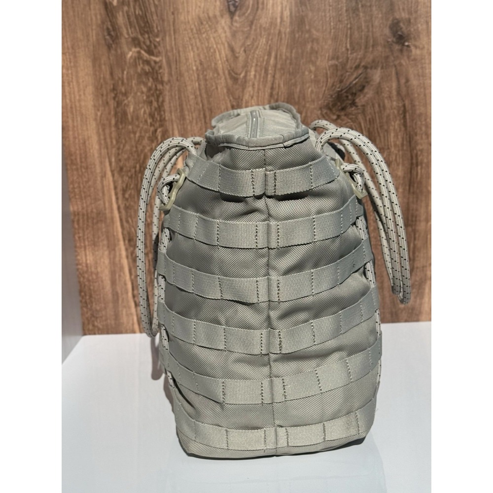 Nike AF-1 Tote Bag Clay Color Equipment Zip Gym Bag - Picture 7 of 11